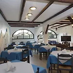 Sellada Hotel Perissa (Santorini)