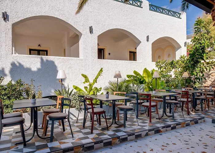 Sellada Perissa (Santorini)