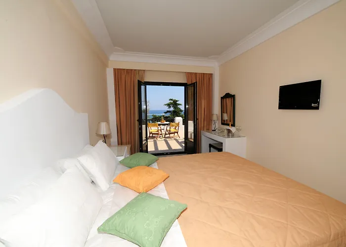 Sellada Hotel Períssa